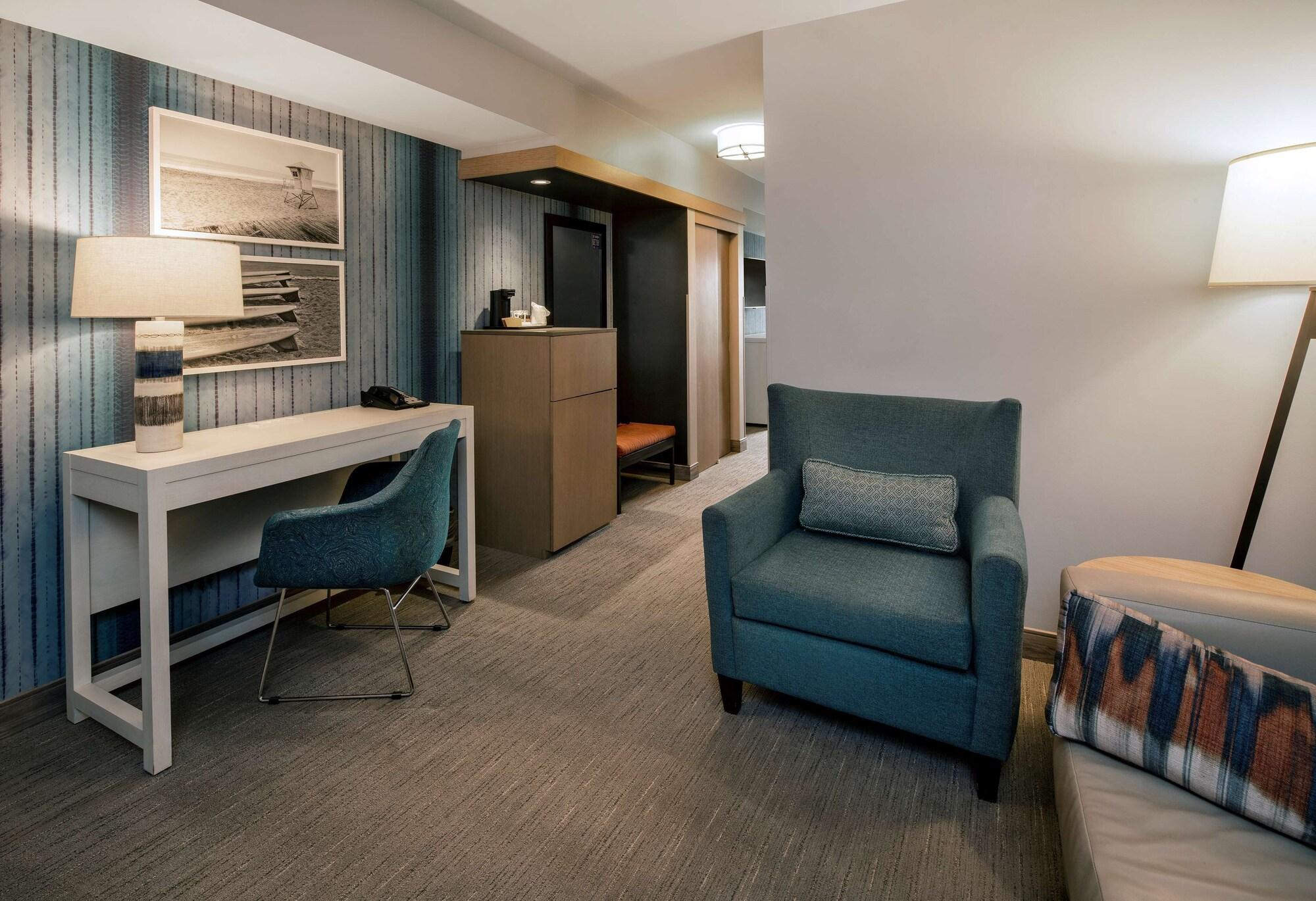 Suncoast Anaheim, Tapestry Collection By Hilton Hotel Anaheim