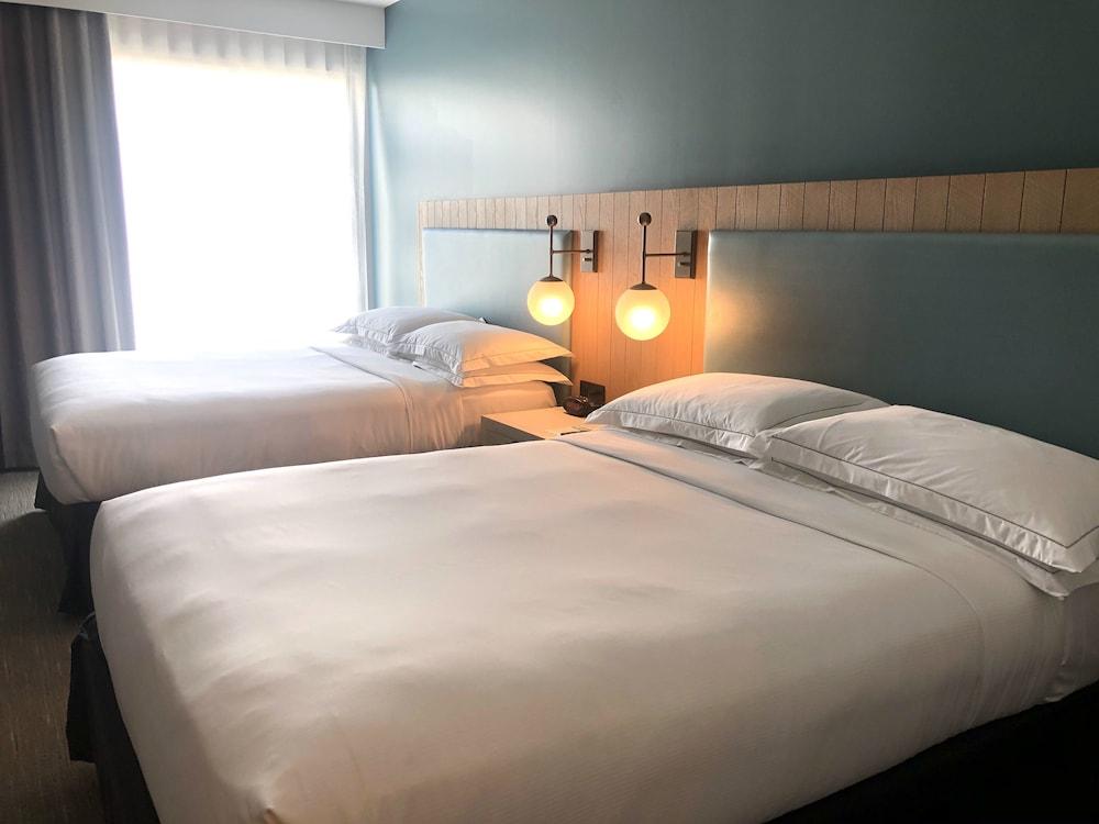 Suncoast Anaheim, Tapestry Collection By Hilton 4*