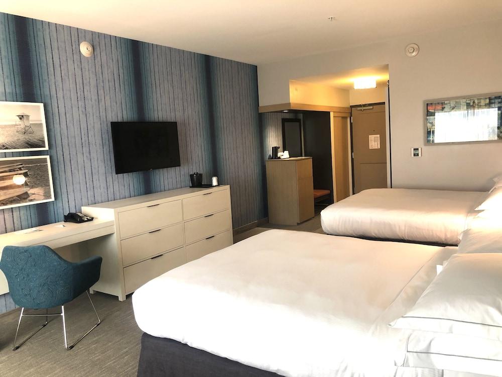 Suncoast Anaheim, Tapestry Collection By Hilton