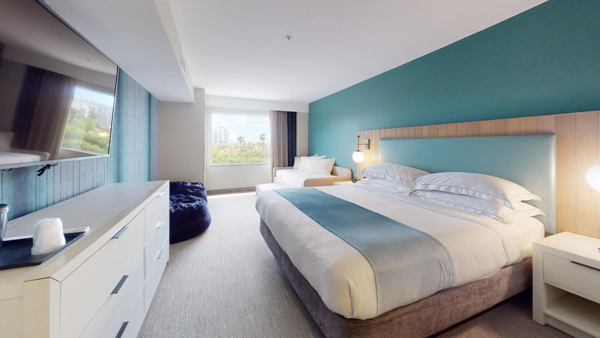 Suncoast Anaheim, Tapestry Collection By Hilton 4*