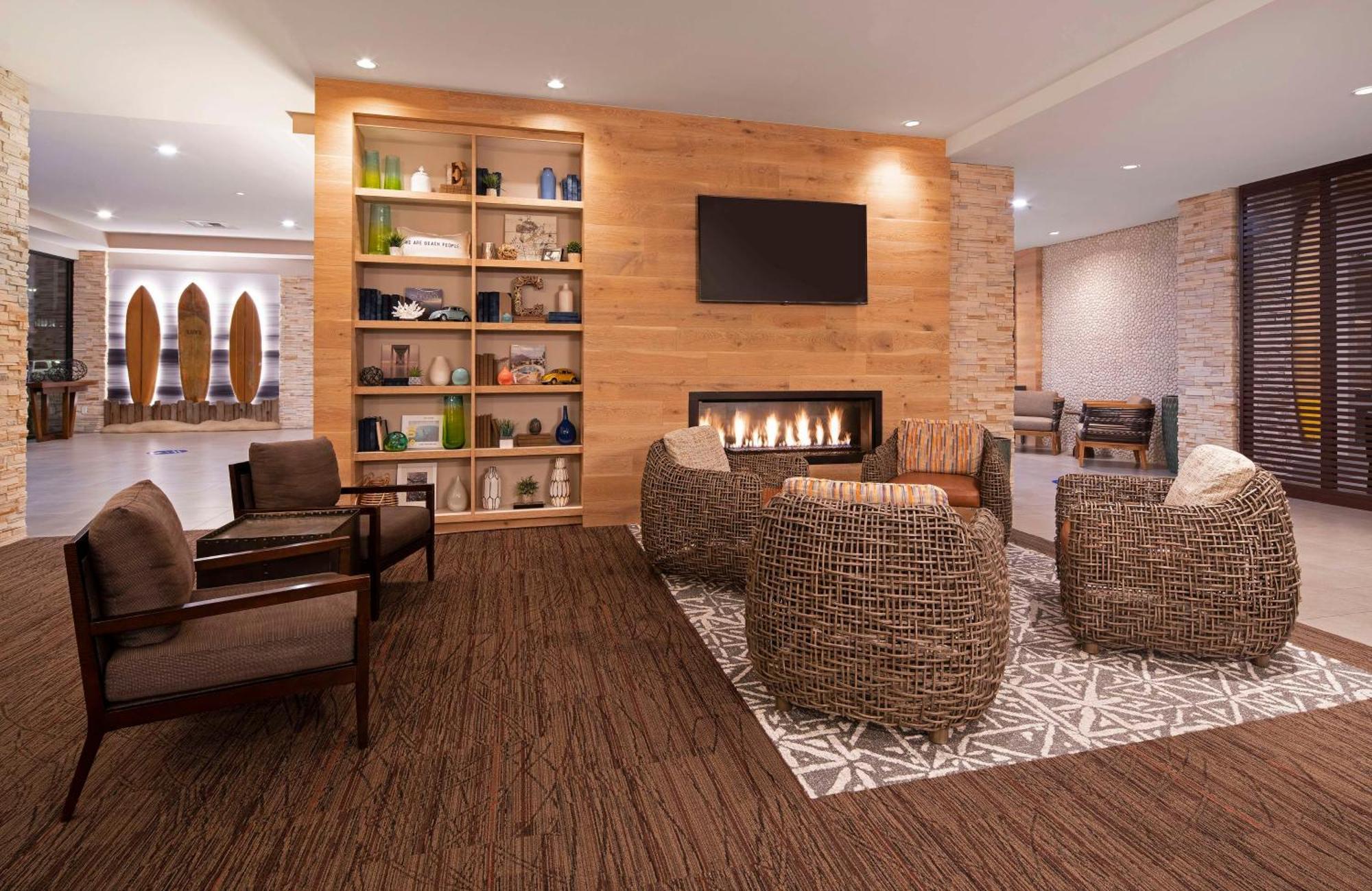 Suncoast Anaheim, Tapestry Collection By Hilton Hotel Anaheim