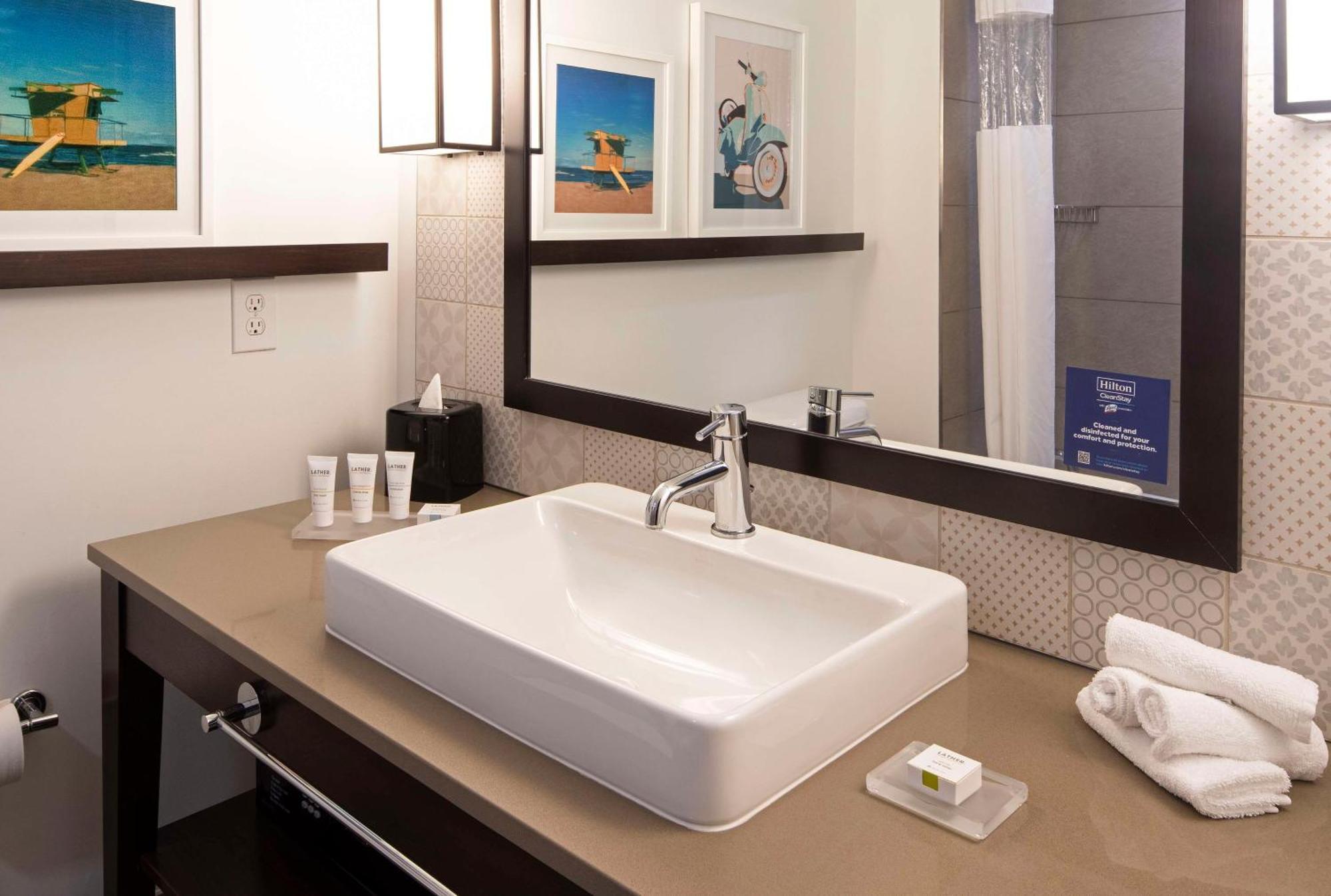 Suncoast Anaheim, Tapestry Collection By Hilton
